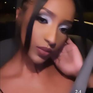 Meet your Posher, Eyerusalem